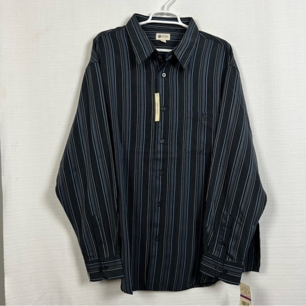 Haggar Deep Sky Button Up Dress Shirt